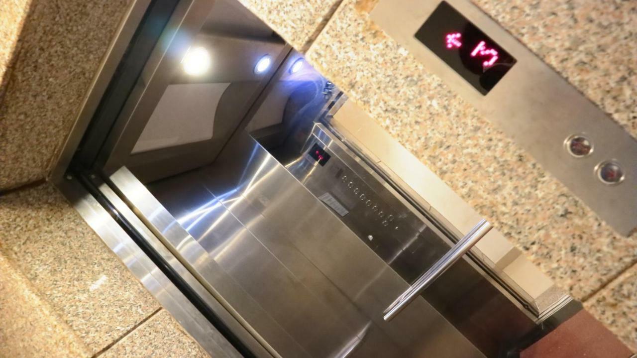 Smiley Apartment 3 Хошимин Екстериор снимка